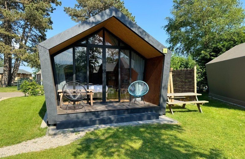 Suite hottub 667587dcbc7be